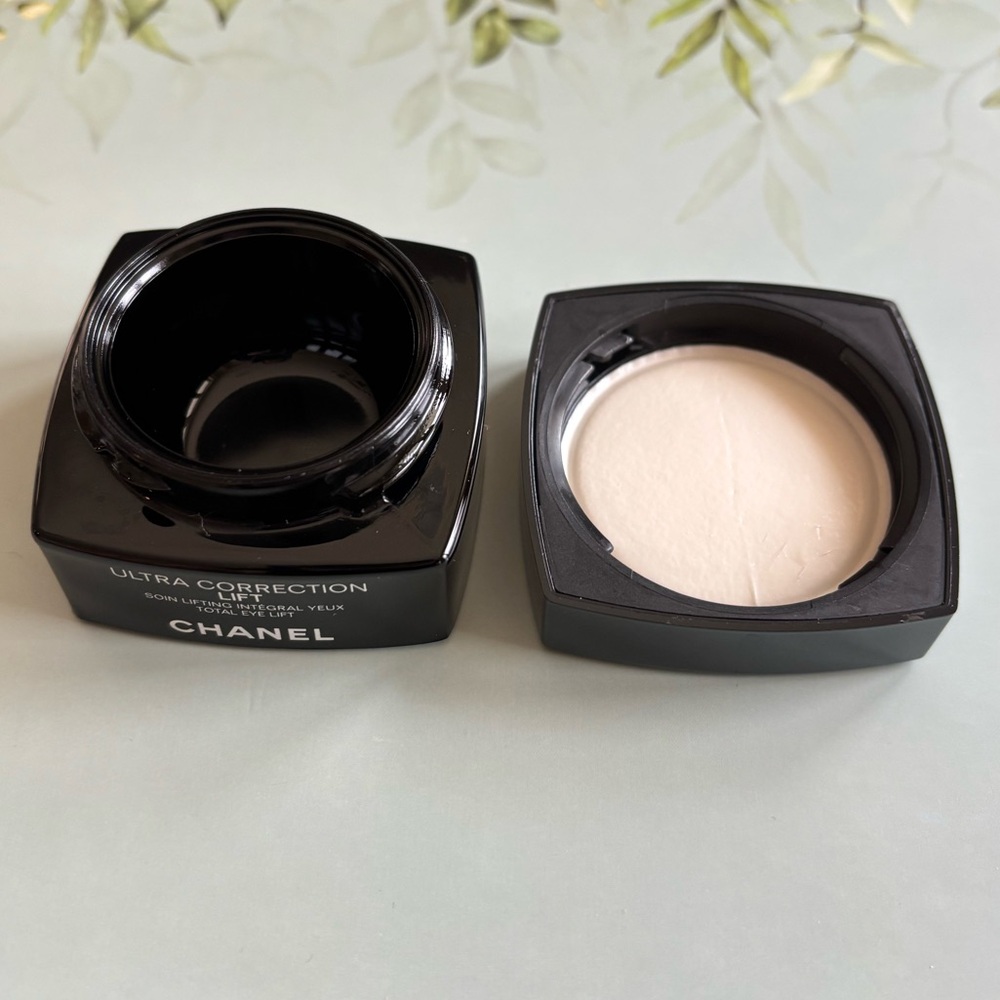 *EMPTY* Chanel eye cream jar